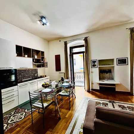 Falko Apartment *